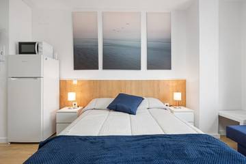 Studio for 4 People in Málaga Central District, Malaga, Photo 3