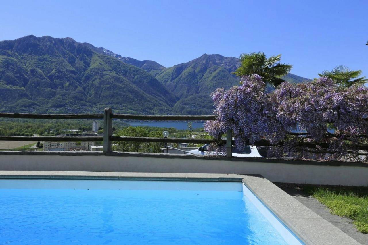 Ganze Wohnung, Apartment - Ground Floor in Gordola, Tessiner Alpen