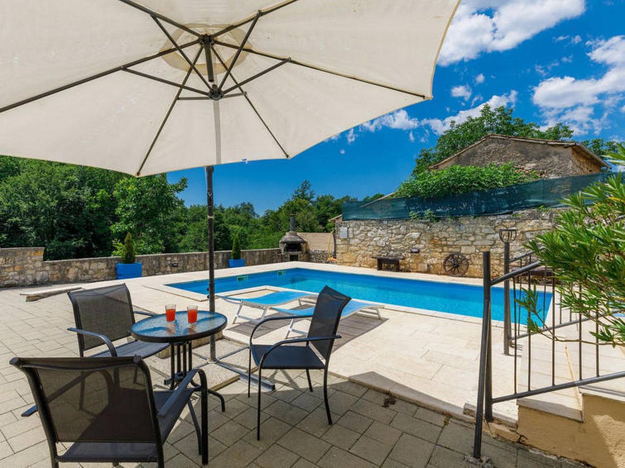 Three bedroom house with terrace Frankovići, Central Istria - Središnja Istra K-16569 in Brajkovići, Central Istria