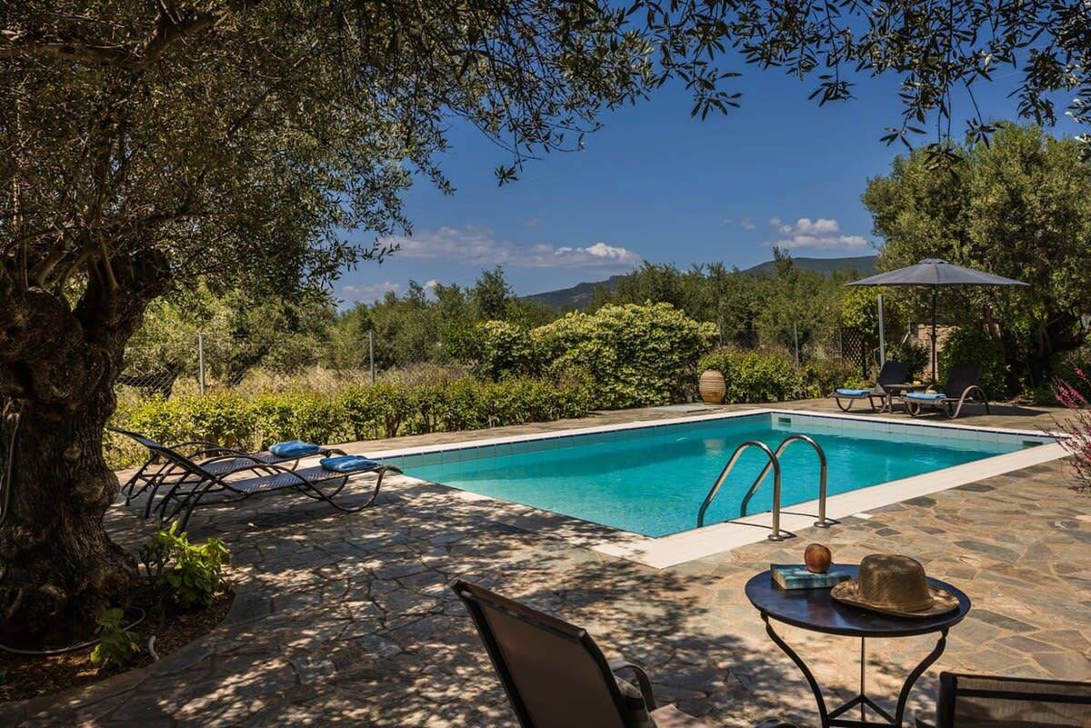 Ferienhaus für 4 Personen mit Pool in Kardamyli, Messenien