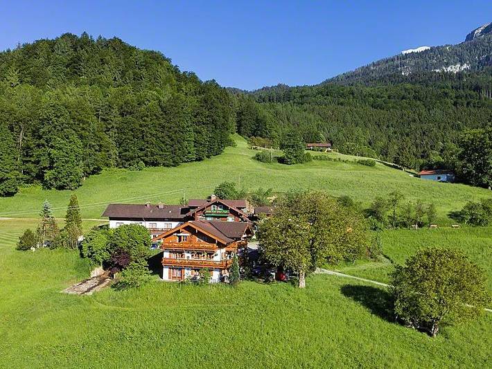 Pension für 3 Personen, mit Balkon und Terrasse in Kuchl