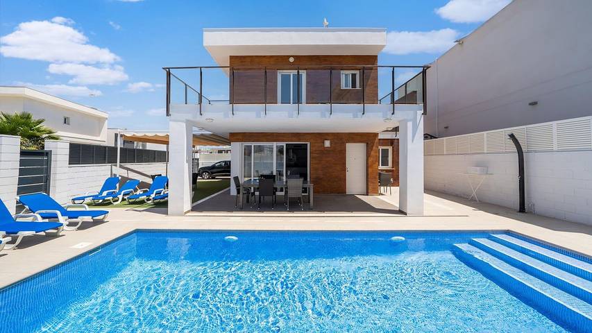 Villa per 8 persone, con giardino e piscina in Gran Alacant