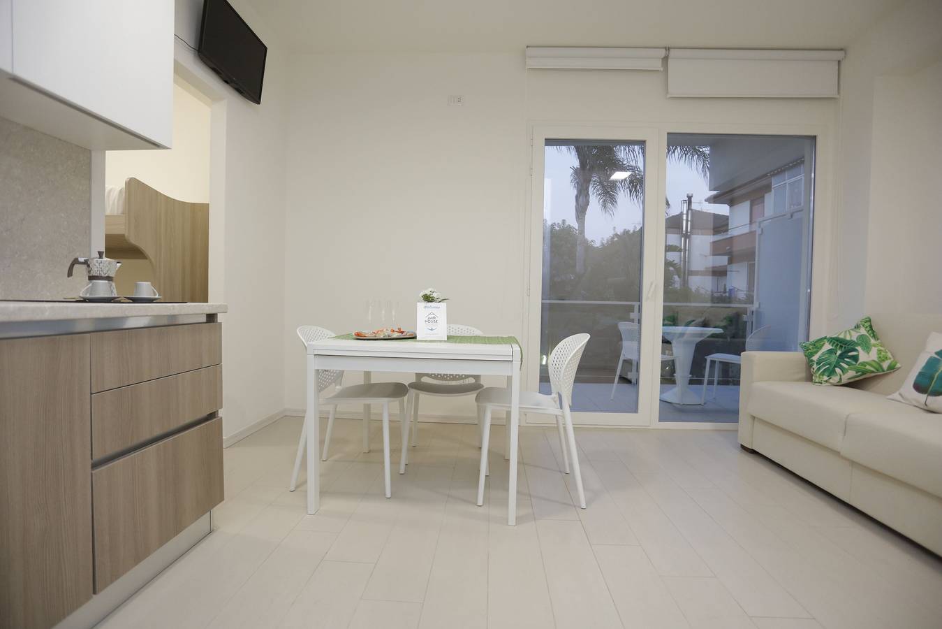 Ganze Wohnung, Path House - Garden Apartment 2 - Rs in Torre Archirafi, Riposto