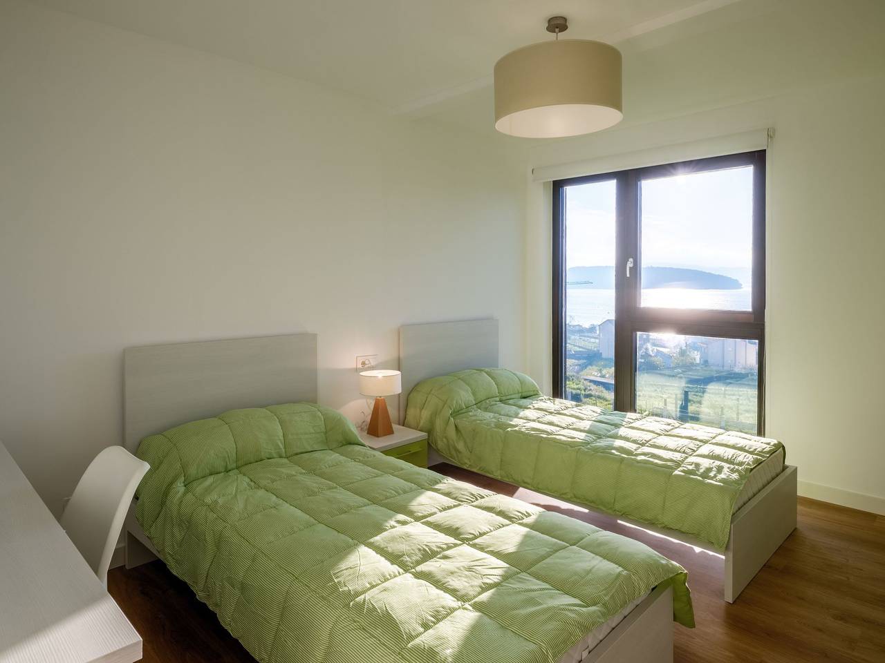 In Outes mit Sonniger Terrasse und Meerblick in Outes, Rías Baixas