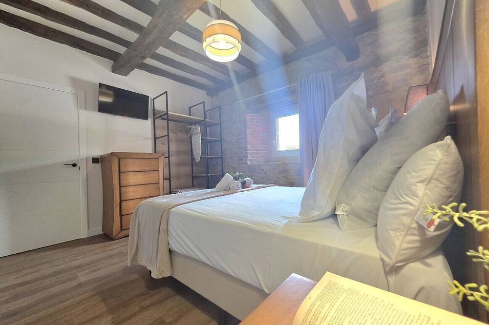 Apartamento entero, Casa De Postas - Bajo con jardin 2 dormitorios in Meruelo, Costa de Cantabria
