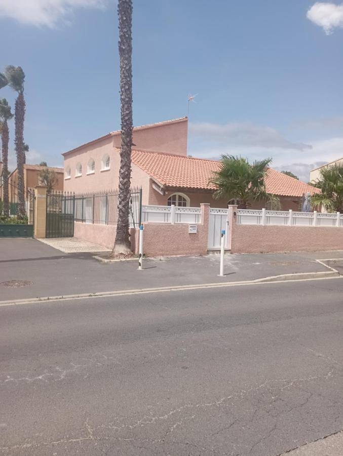 Maison d’hôte pour 2 personnes, avec jacuzzi ainsi que piscine et jardin à Valras-Plage - 2