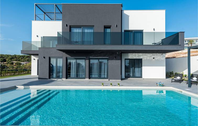 Ferienhaus für 8 Personen, mit Terrasse und Pool sowie Sauna in Novalja - 4