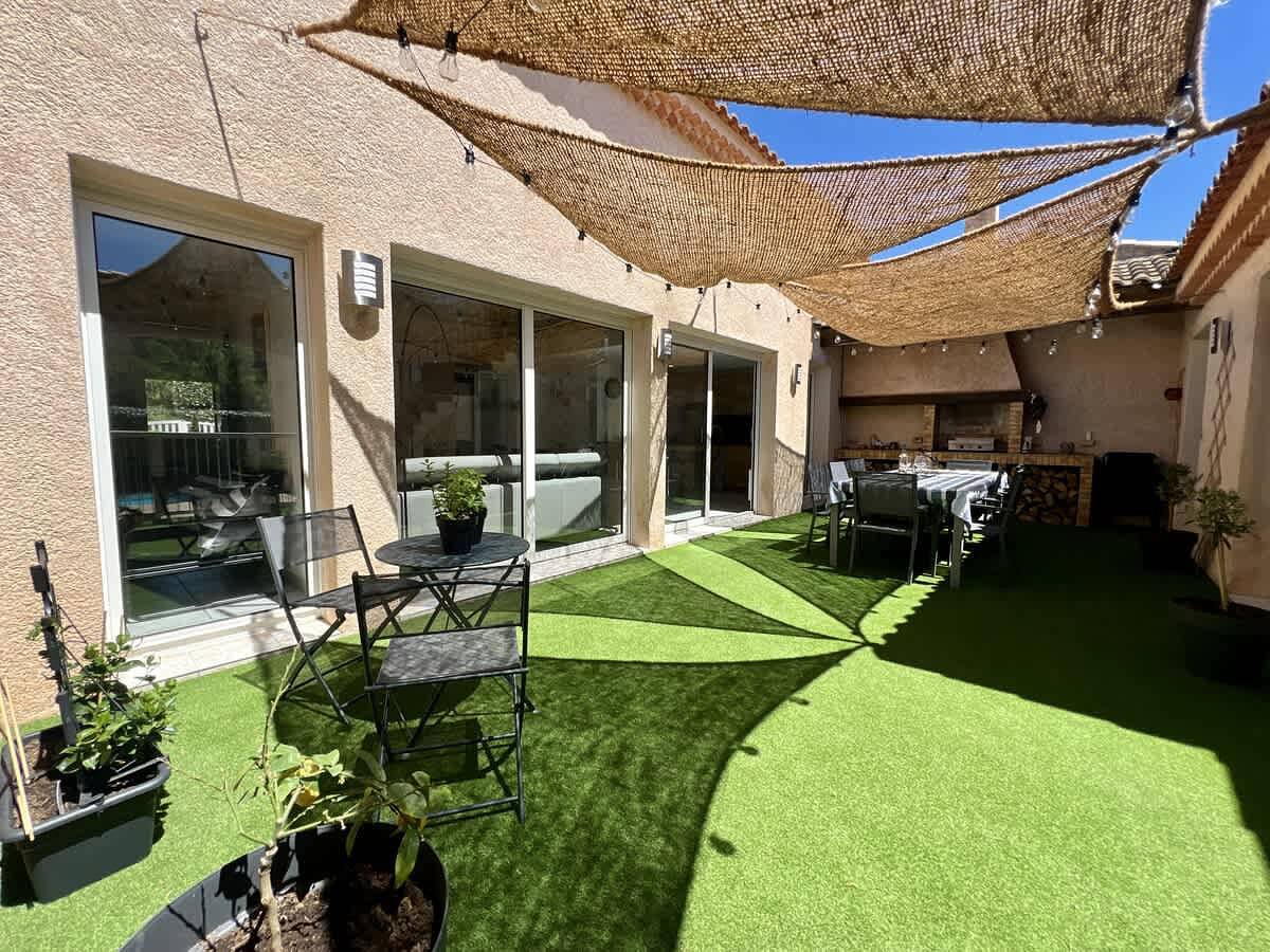 Villa für 11 Personen mit Pool in Roquebrune-sur-Argens, Draguignan Region