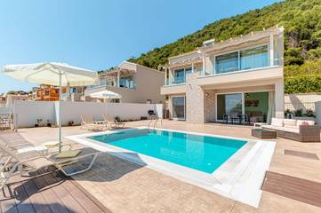 Villa pour 4 Personnes dans Mparmpati, Corfou, Photo 2