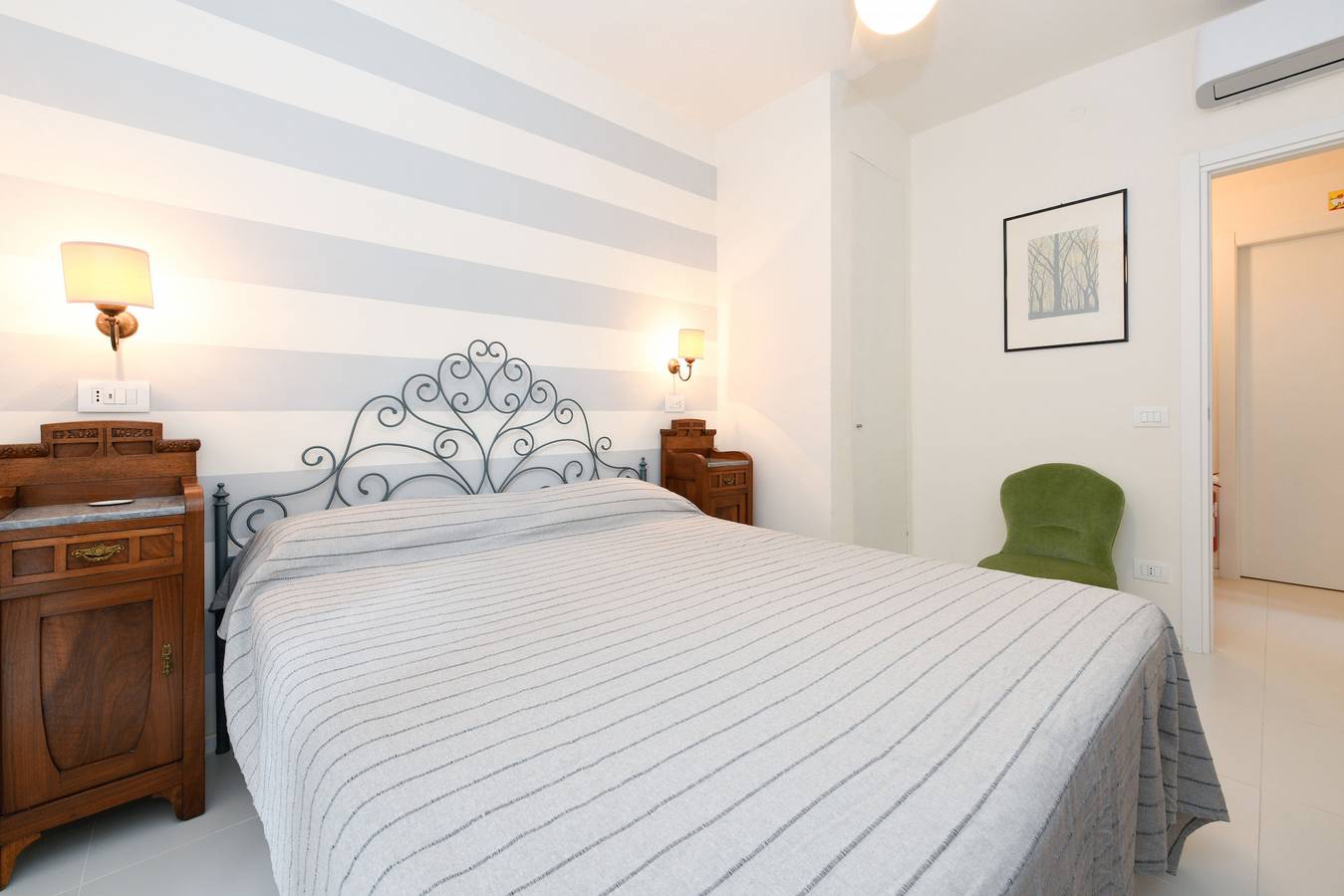 Entire apartment, Garden Apartment Bardolino in Bardolino, Garda Mountains