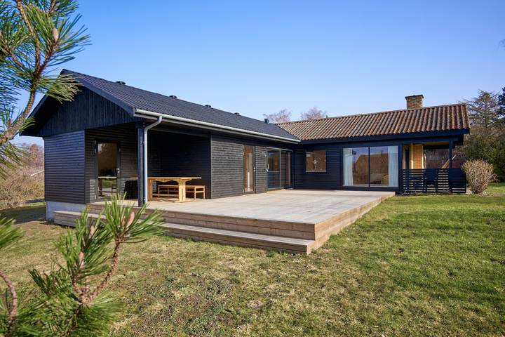 Prachtig zomerhuis aan het water