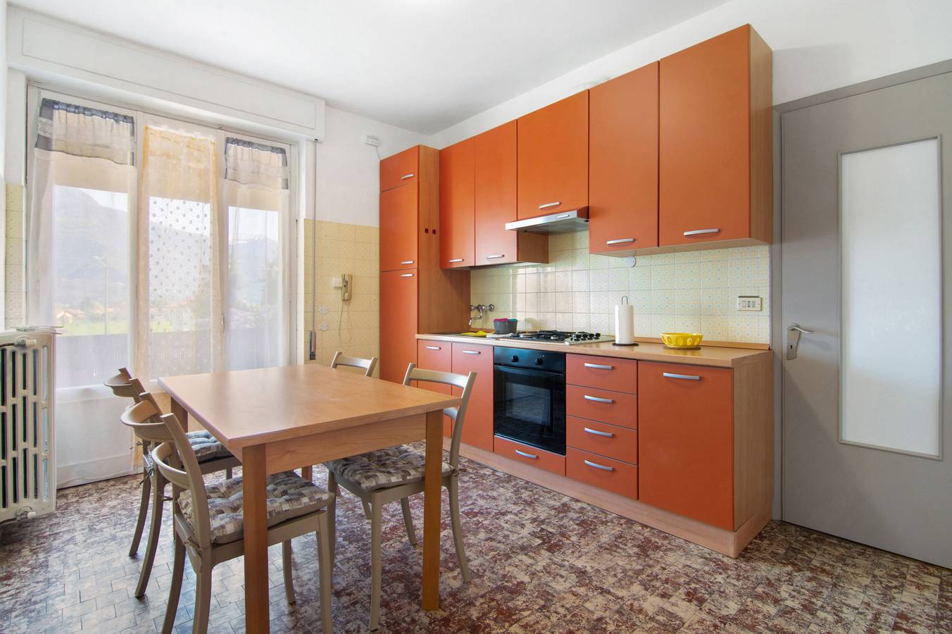 Entire apartment, Gravedona Holiday – Ideal Family Apartment Near the Lake in San Gregorio (Como), Gravedona ed Uniti