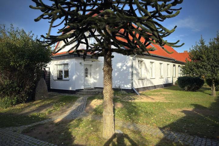 Ferienhaus für 4 Personen, mit Garten und Terrasse in Weitenhagen (bei Greifswald)