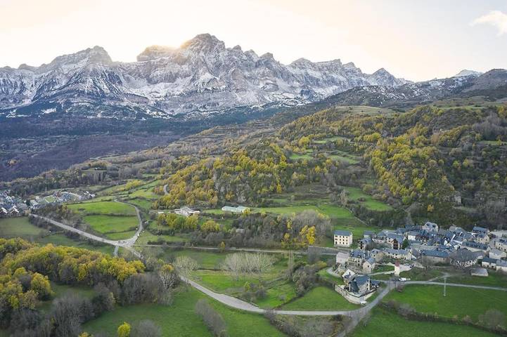 Location de vacances pour 2 personnes, avec sauna et vue à Sallent de Gállego - 2