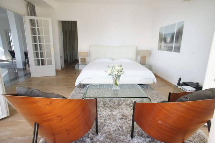 Villa pour 9 personnes, avec jacuzzi ainsi que jardin et terrasse à Roquebrune-Cap-Martin - 3