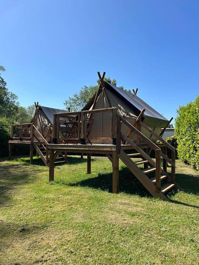 Location de vacances pour 2 personnes, avec jardin ainsi que piscine et terrasse, animaux acceptés à Gamaches - 3
