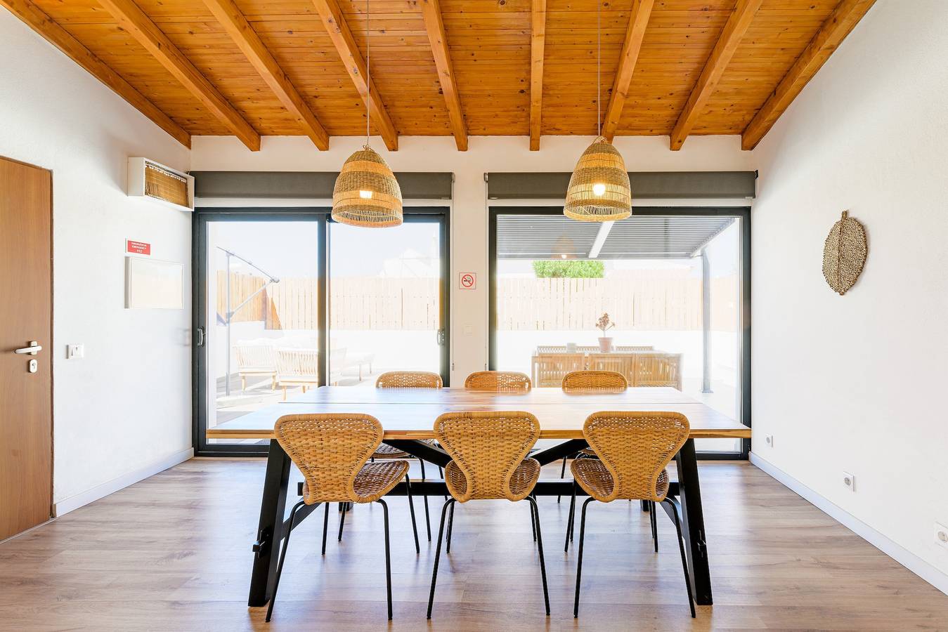 Casa de férias 'Esteva Country House' com vista para a montanha, Wi-Fi e ar condicionado in Rogil, Distrito de Faro