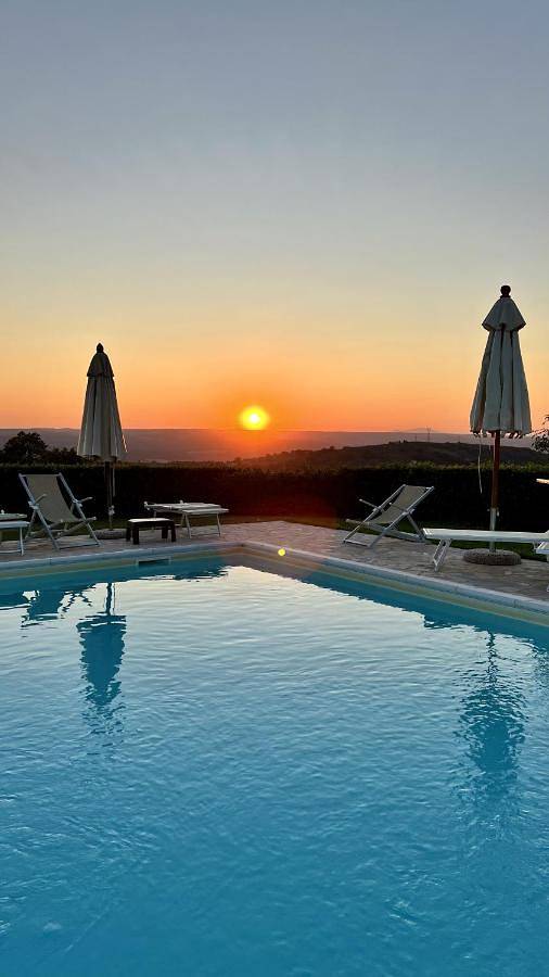 Location de vacances pour 16 personnes, avec piscine et jardin, animaux acceptés à Lugnano in Teverina - 2