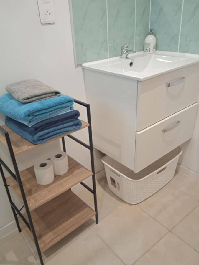 Appartement entier, Gite a Firmi in Firmi, Aveyron