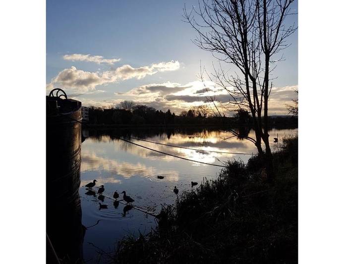 Bateau pour 3 personnes, avec vue ainsi que terrasse et vue sur le lac dans Grand Est - 3