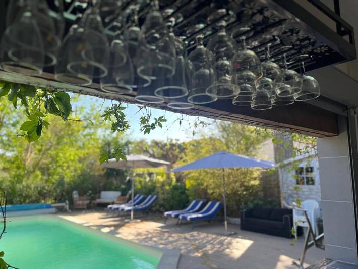 Maison d’hôte pour 2 personnes, avec Terrasse et Jardin ainsi que Piscine et Sauna