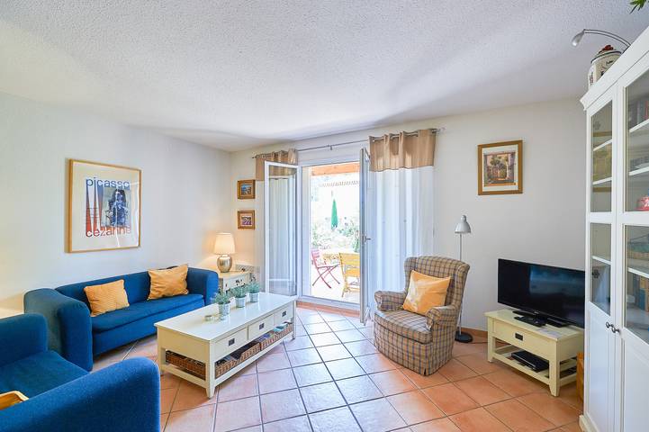 Location de vacances pour 6 personnes à Nans-les-Pins - 4