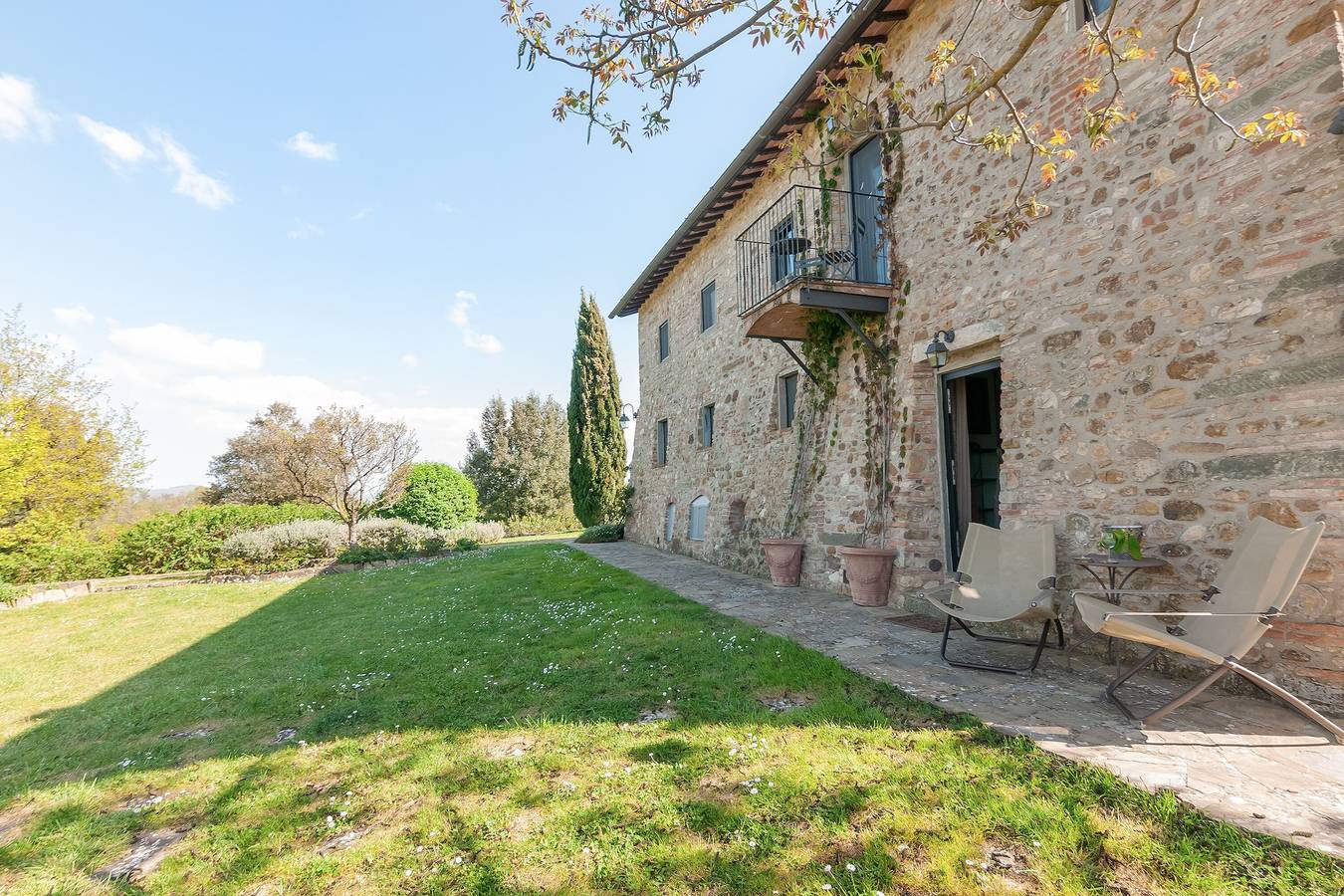 Appartement entier, Appartement 'Mini in Chianti' avec piscine partagée, Wi-Fi et climatisation in San Casciano in Val di Pesa, Chianti