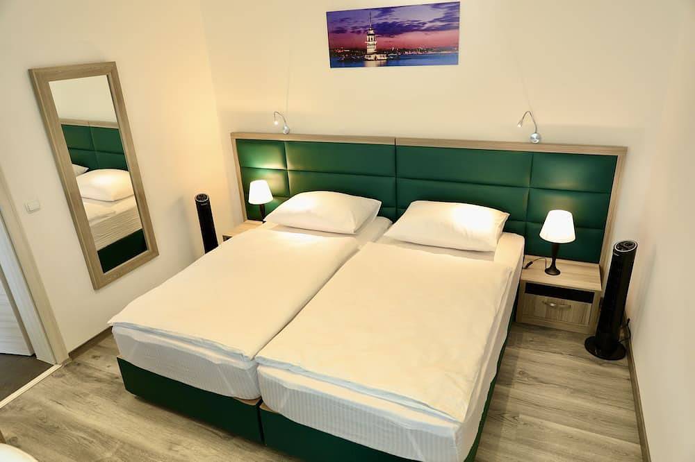 Ganze Wohnung, W2, Ferienwohnung mit Klimaanlage in Hüllhorst, Wiehengebirge