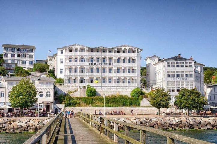 Villa für 3 Personen, mit Seeblick und Ausblick sowie Balkon auf Rügen