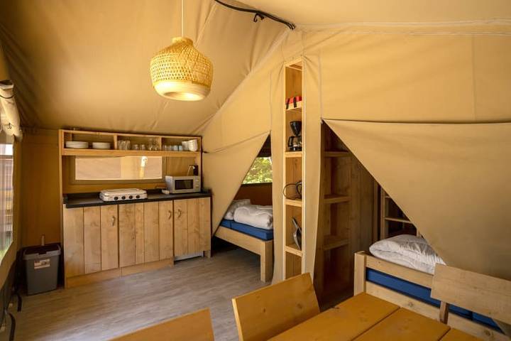 Tente pour 5 personnes, avec terrasse et balcon/terrasse en Vendée - 3