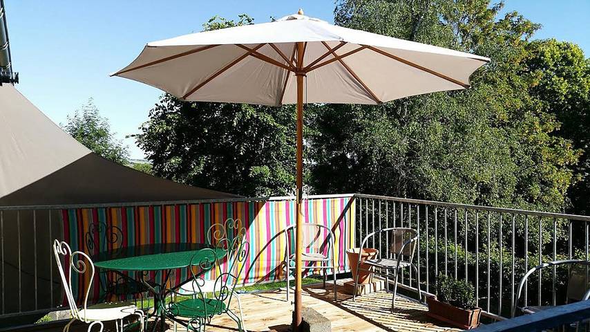 Location de vacances pour 11 personnes, avec terrasse et jardin dans l' Aveyron - 3