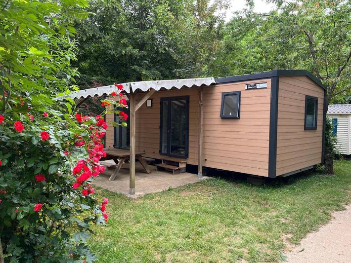 Hôtel pour 3 personnes, avec piscine et jardin à Ispagnac - 3