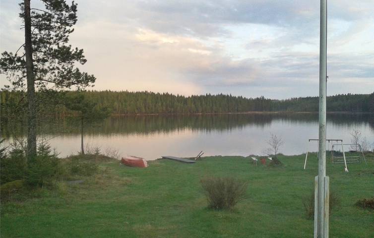 Ferienhaus für 6 Personen, mit Terrasse und Seeblick in Gullspang - 4