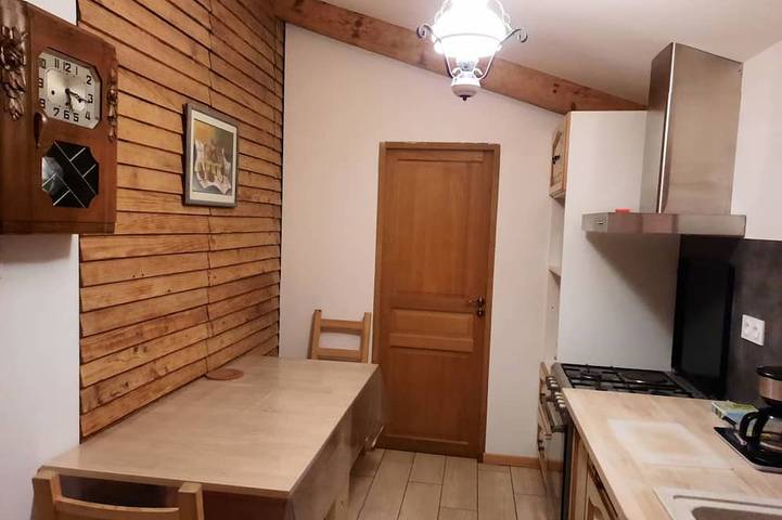 Gîte pour 4 personnes, avec Terrasse et Jardin à Bordes