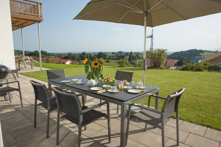 Ferienwohnung für 6 Personen, mit Garten und Terrasse in Bad Kohlgrub - 2