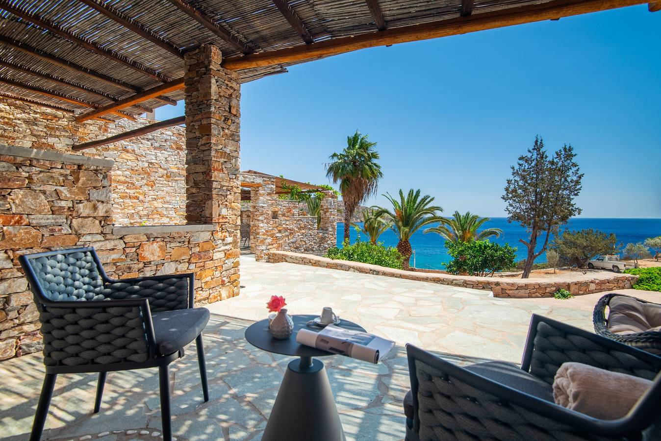 White & Black Suites – Suite Zwei in Platis Gialos Sifnos, Sifnos