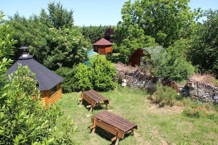 Maison d’hôte pour 2 personnes, avec Terrasse ainsi que Jardin et Vue à Noyers-sur-Cher