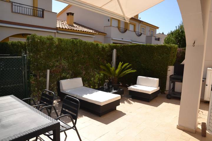 Casa rural para 6 personas, con piscina y balcón en Torroella de Montgrí - 2