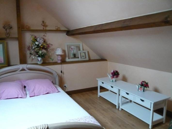 Location de vacances pour 6 personnes, avec jardin à Monts - 4
