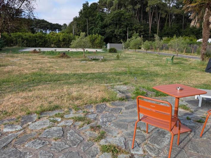 Chambre d’hôte pour 2 personnes, avec Terrasse ainsi que Jardin et Vue à Saint-Hilaire-de-Riez - 4
