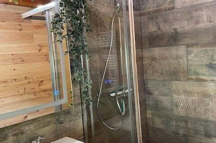 Gîte pour 2 personnes, avec Jardin à Aleu - 4