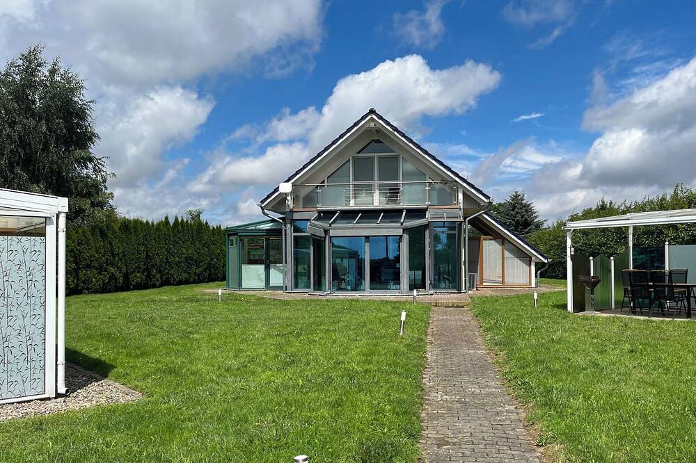 Neu Ferienhaus 125qm Glashaus zum entschleunigen in Laage, Mecklenburgische Ostseeküste