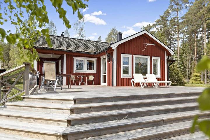 Ferienhaus für 4 Personen, mit Terrasse und Seeblick - 1