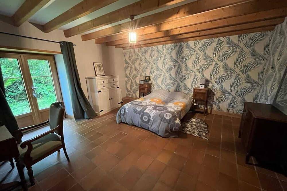 Maison de charme au calme de la campagne avec spa in Pliboux, Région de Niort