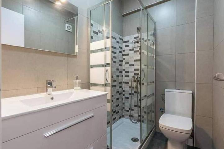 Entire apartment, Views and Calm by City Center in Málaga Central District, Malaga