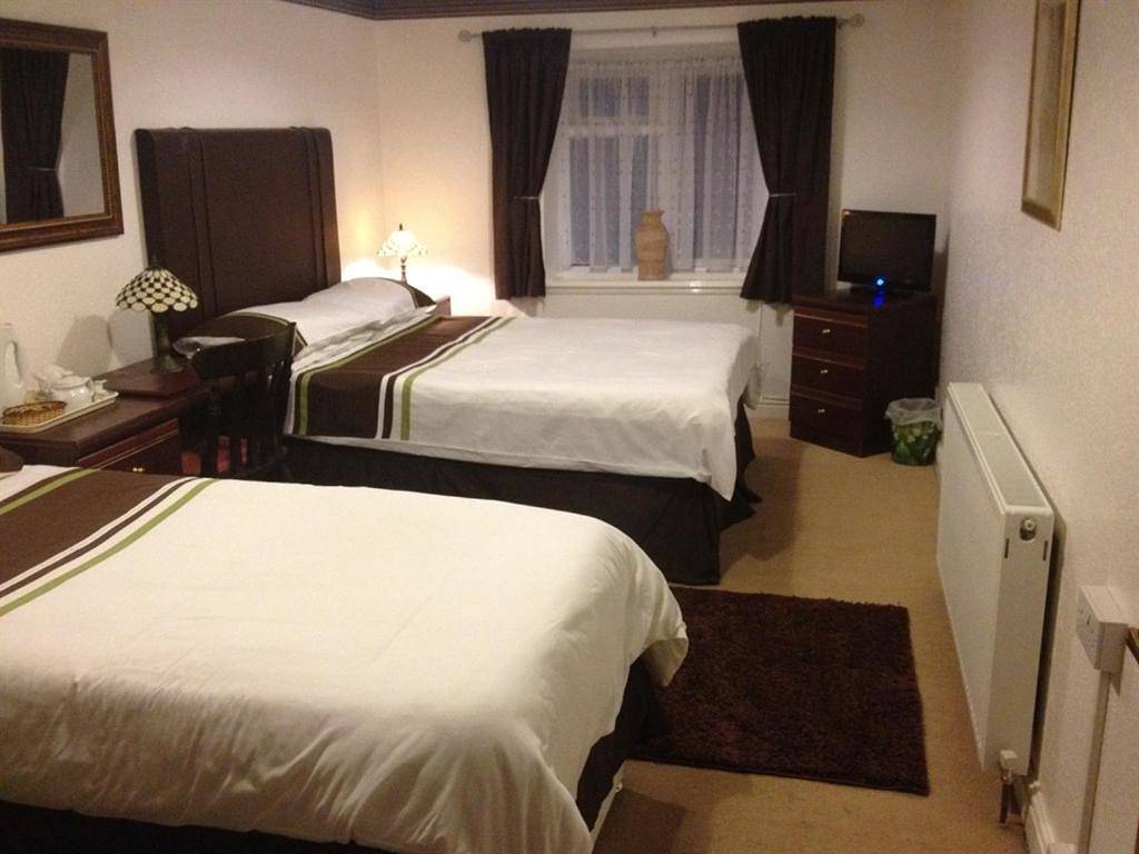 Standard Single Room with Shower in Weston-Super-Mare, North Somerset