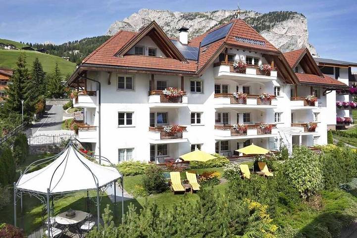 Ferienhaus für 5 Personen, mit Pool und Garten - 1