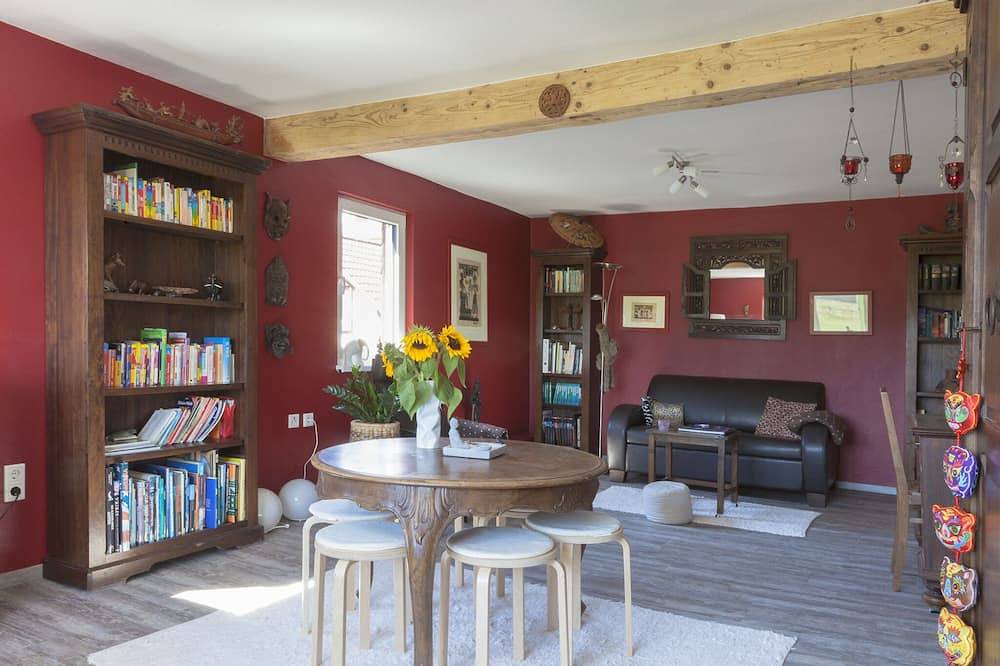 Ganze Wohnung, Herbstein Dz E Haupthaus mit 20 qm, max. für 2 Personen in Herbstein, Vogelsberg Region