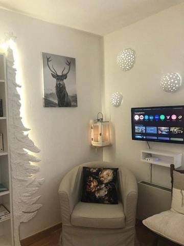 Gîte pour 2 personnes, avec terrasse et vue dans Membre