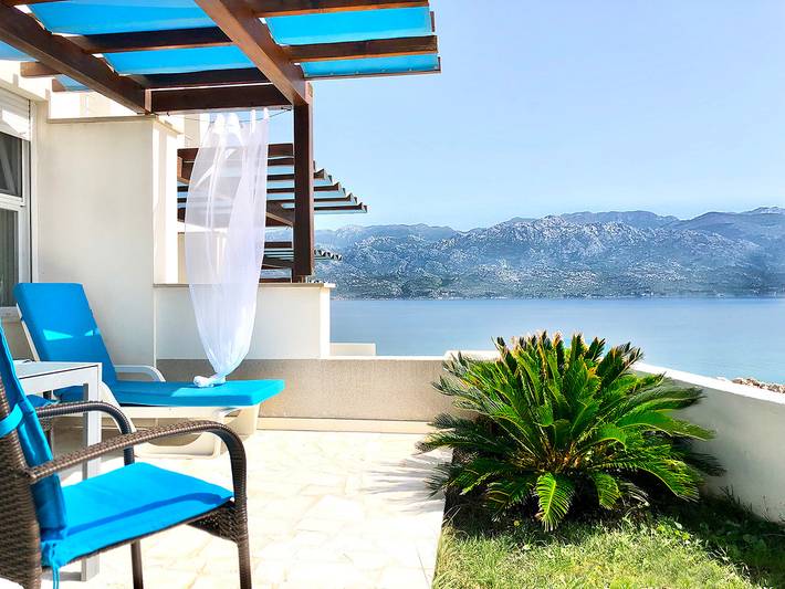 Ferienhaus für 4 Personen, mit Ausblick und Balkon sowie Garten in Zadar - 2